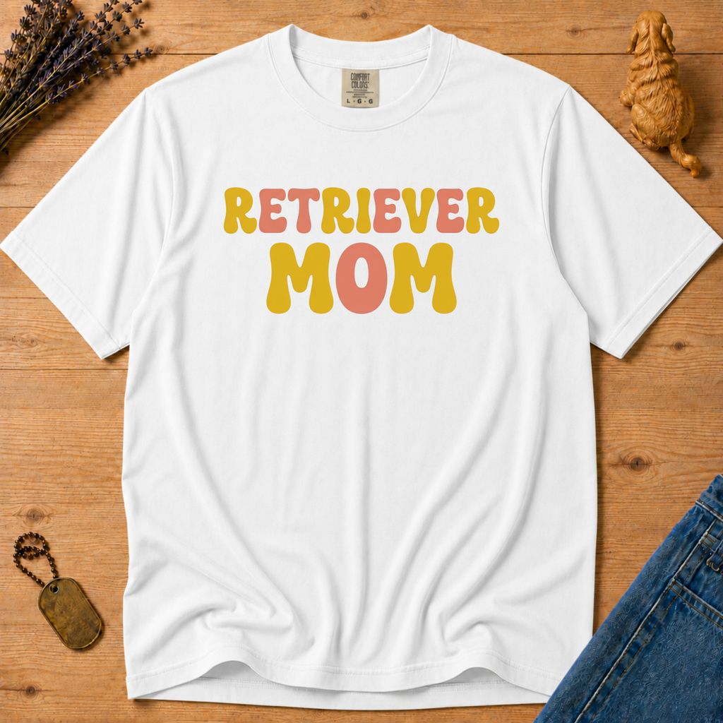 Stay Golden Tee — Retriever Mom